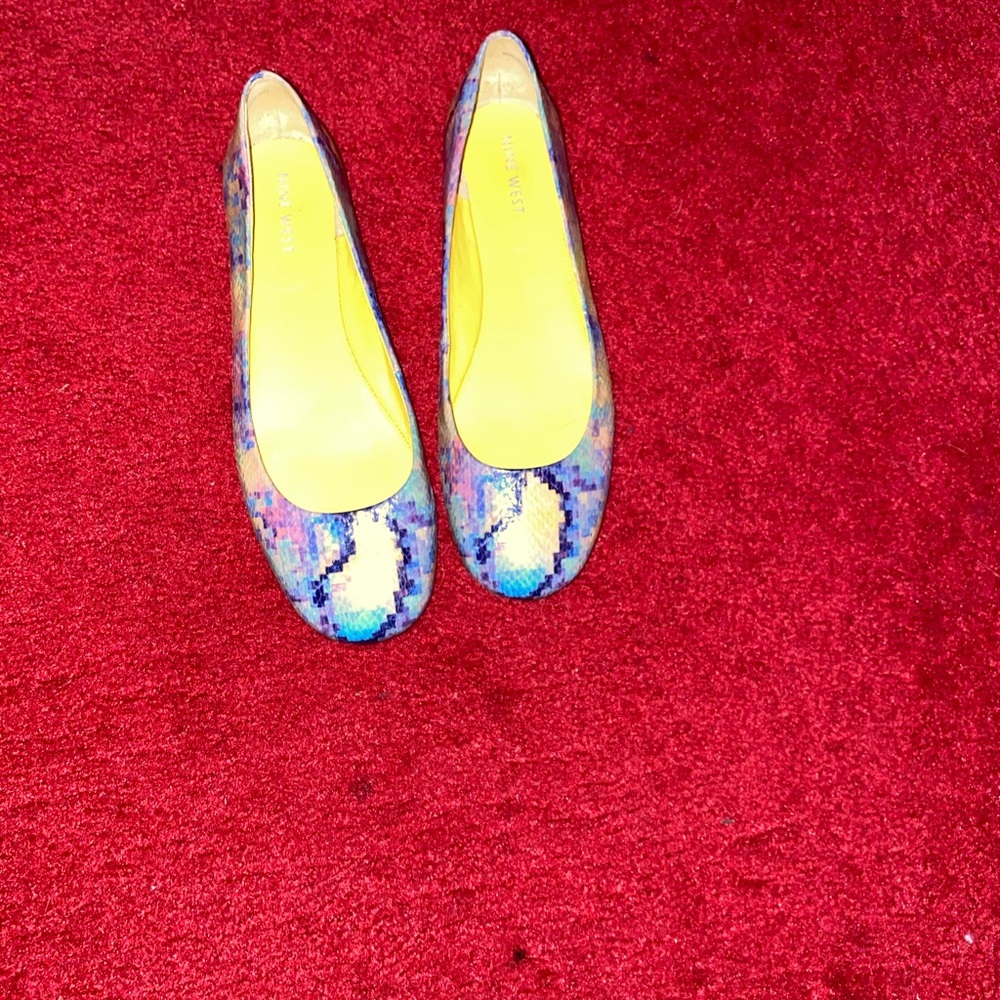9 West Fruit Loop Colored Flats View 2